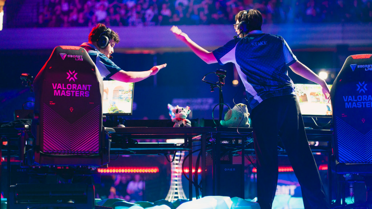Global Esports and All Gamers Face a Group D Elimination Match