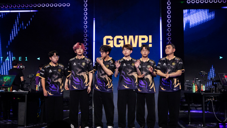 Wolves Complete Stage 2 Roster With Deryeon Signing