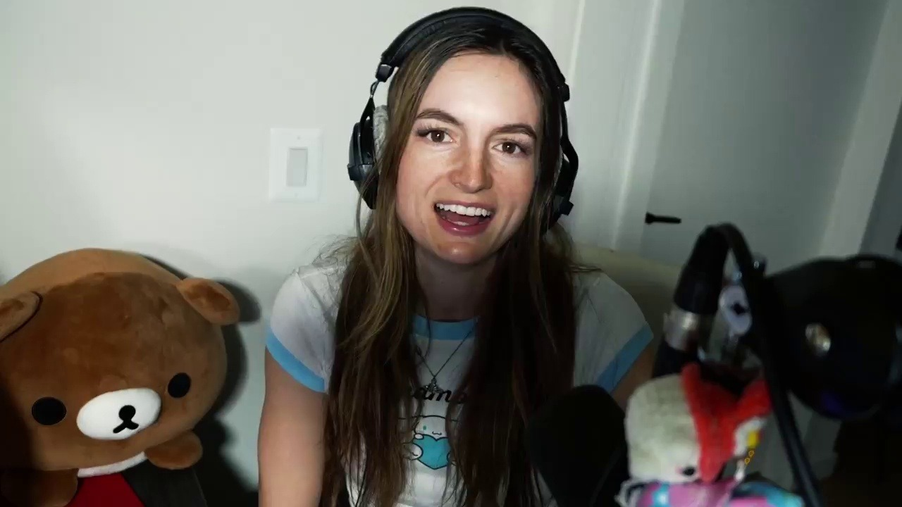 Cloud9 GC player leelee speaks during the team's roster announcement