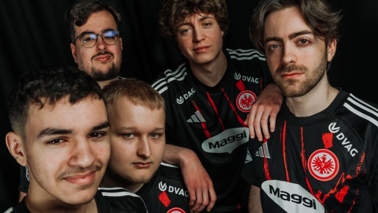 Eintracht Frankfurt eliminate Gentle Mates in two maps
