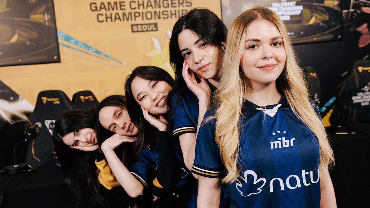 Five MIBR GC players pose together at the Game Changers Championship